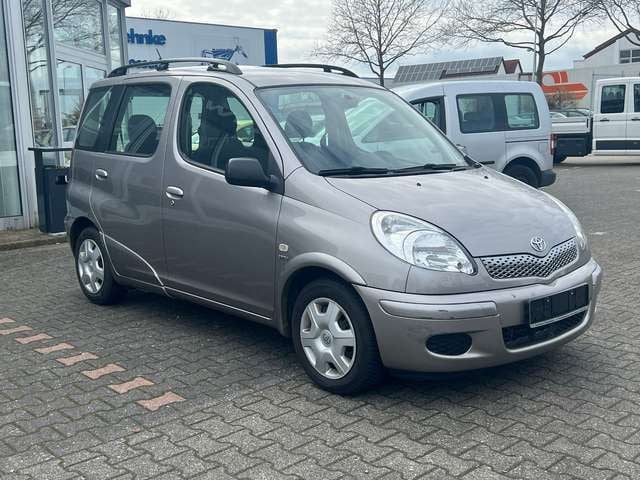 Toyota Yaris Verso Gebrauchtnull