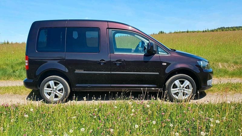 Violet Gebraucht 2012 VW Caddy Van / Kleinbus | 6.990 € (Superpreis) - Bild 1/4