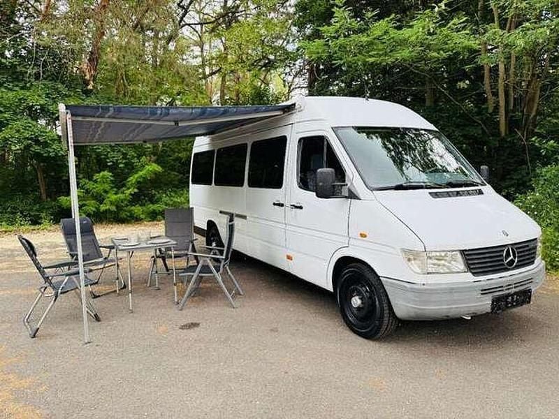 Arktikweiß Gebraucht 1997 Mercedes Sprinter Van | 21.988 € - Bild 1/3