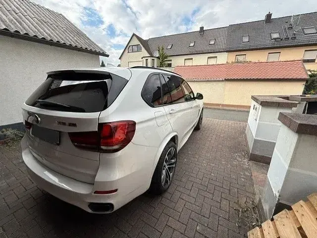 Gebraucht BMW X5 Performance 381 PS (280 kW) 2017 Weiß SUV