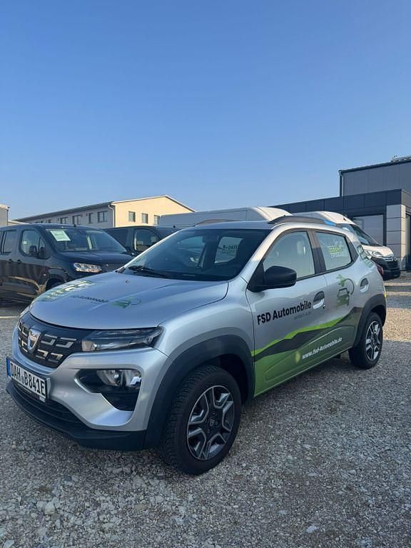 Gebraucht Dacia Spring Comfort 33 kW (45 PS) 2021 Weiß Kleinwagen