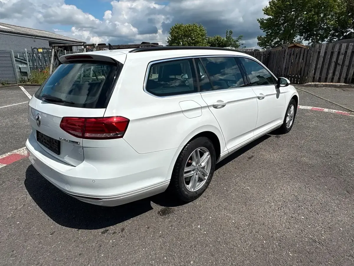 Gebraucht VW Passat 2016 Weiß Kombi