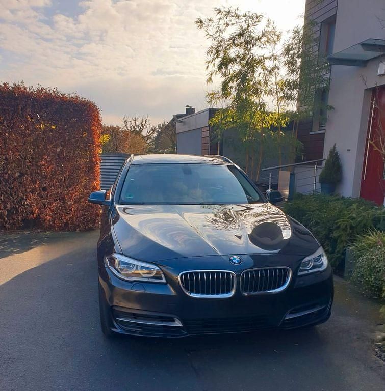 Gebraucht 2016 BMW 520 Performance Kombi | 18.500 € (Etwas zu teuer) - Bild 1/4