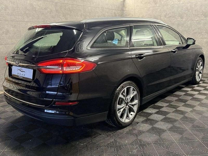 Gebraucht Ford Mondeo Business Edition 150 PS (110 kW) 2019 Schwarz Kombi