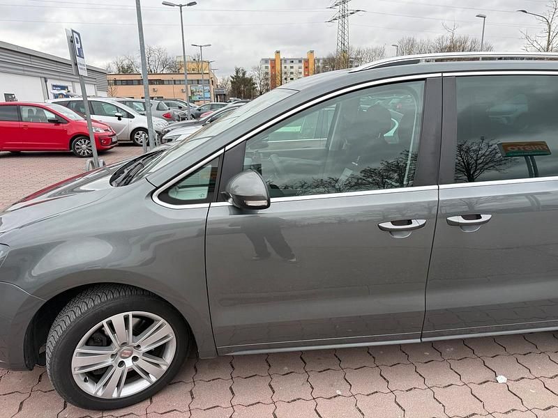 Gebraucht Seat Alhambra 177 PS (130 kW) 2015 Grau Van / Kleinbus