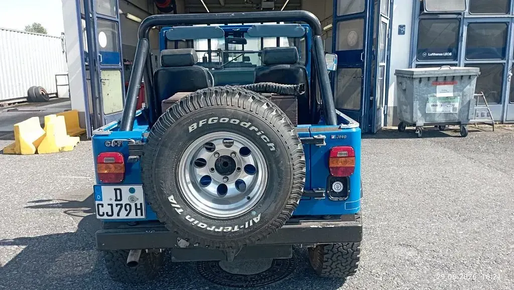Gebraucht Jeep CJ 116 PS (85 kW) 1979 Blau SUV