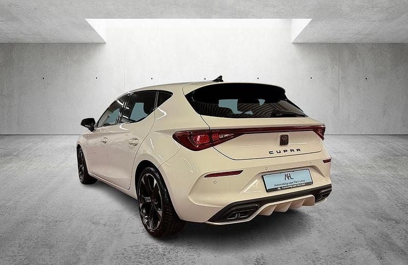 Gebraucht Cupra Leon 150 PS (110 kW) 2023 Weiß Limousine