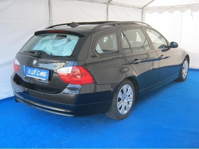 Gebraucht BMW 320 Comfort Edition 150 PS (110 kW) 2007 Schwarz metallic Kombi