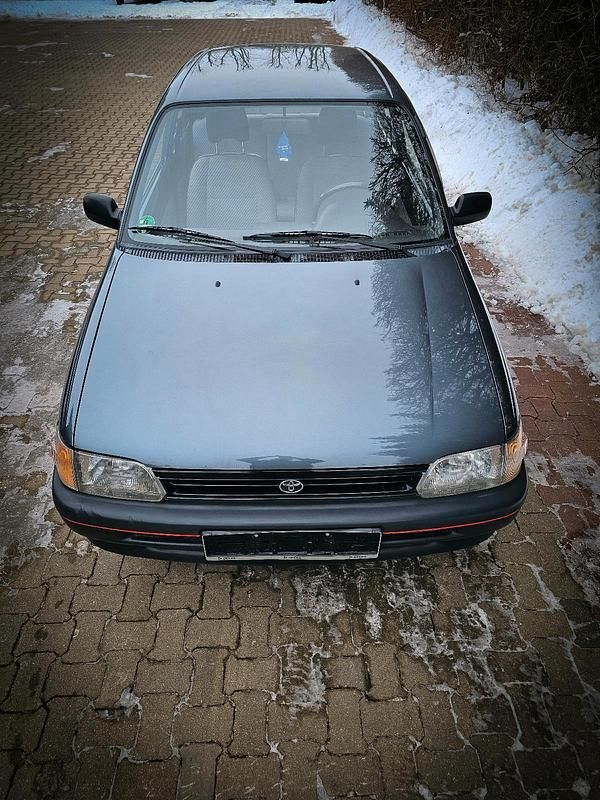 Gebraucht Toyota Starlet 75 PS (55 kW) 1991 Grau Kleinwagen