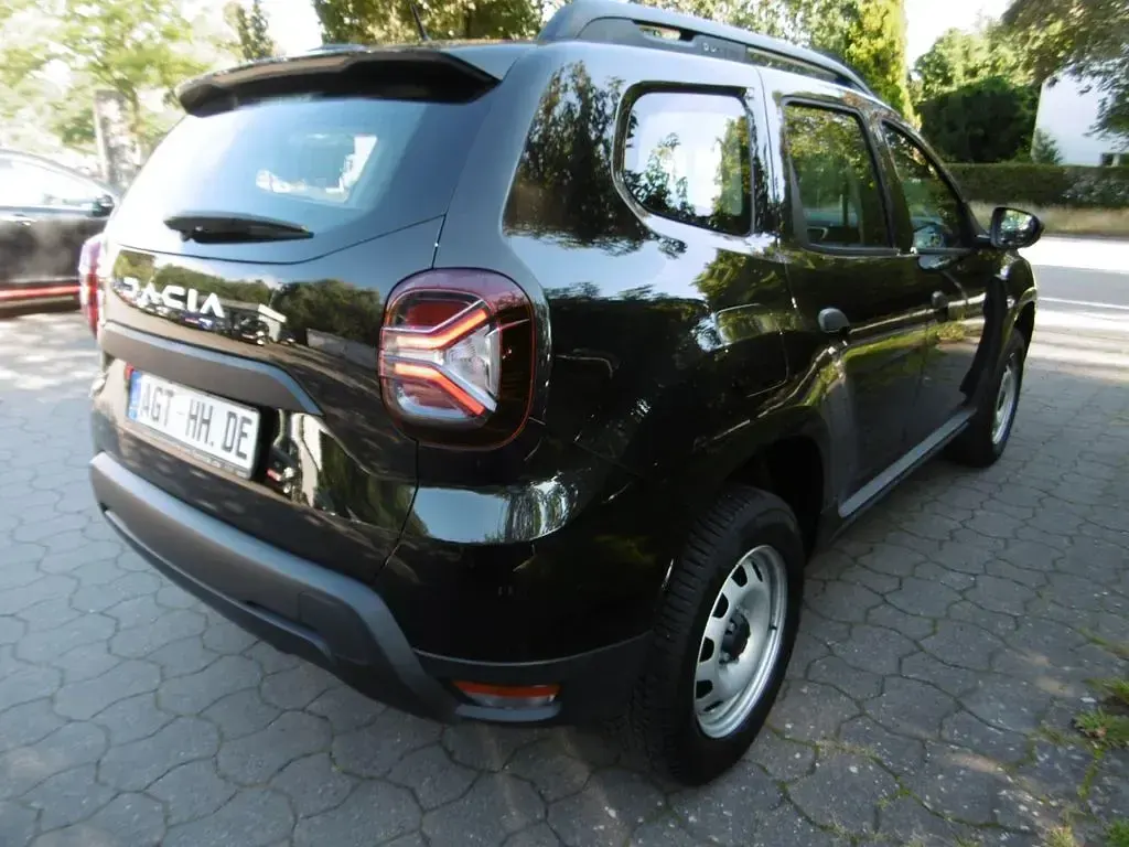 Gebraucht Dacia Duster Essentiel 91 PS (66 kW) 2023 Schwarz SUV
