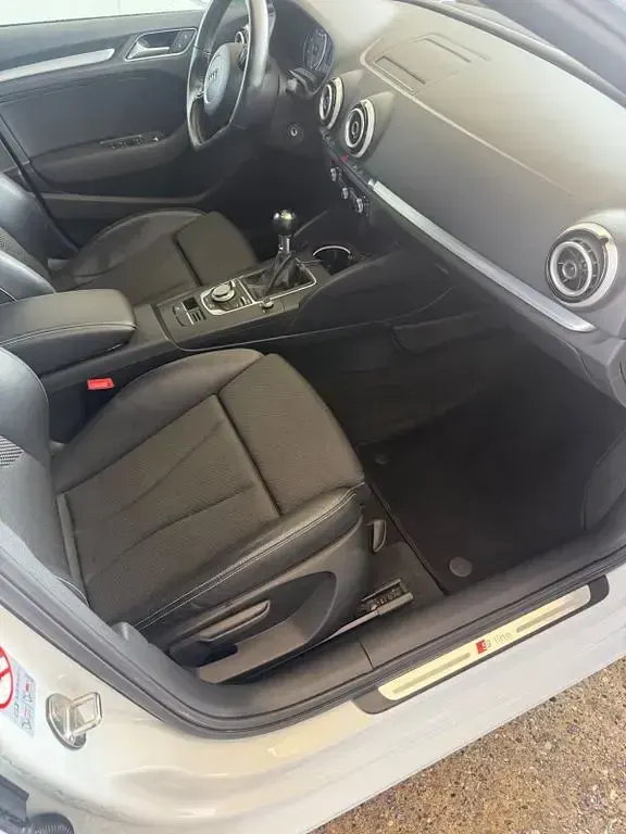 Gebraucht Audi A3 S-Line 125 PS (91 kW) 2013 Weiß Limousine