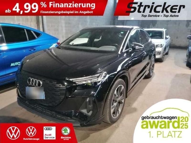Gebraucht Audi e-tron 219 kW (299 PS) 2023 Mythosschwarz metallic (metallic) SUV