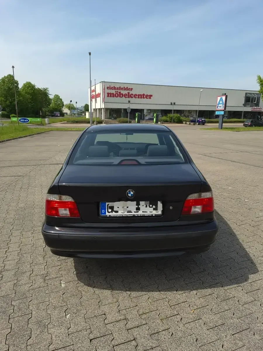 Gebraucht BMW 520 150 PS (110 kW) 1999 Schwarz Limousine