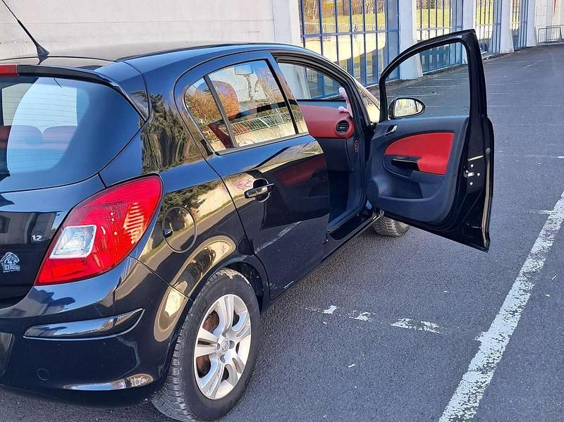 Gebraucht Opel Corsa Selection 80 PS (58 kW) 2008 Schwarz Kleinwagen