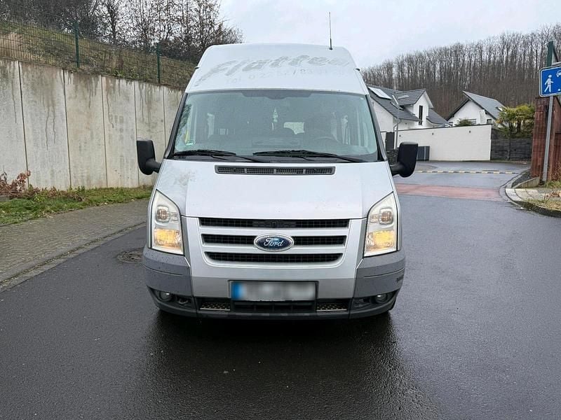 Gebraucht Ford Transit 140 PS (102 kW) 2010 Silber Van / Kleinbus