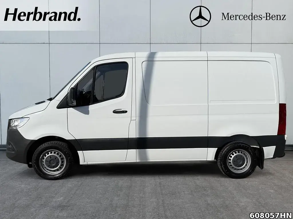 Używany Mercedes Sprinter 143 KM (105 kW) 2020 Biały Van