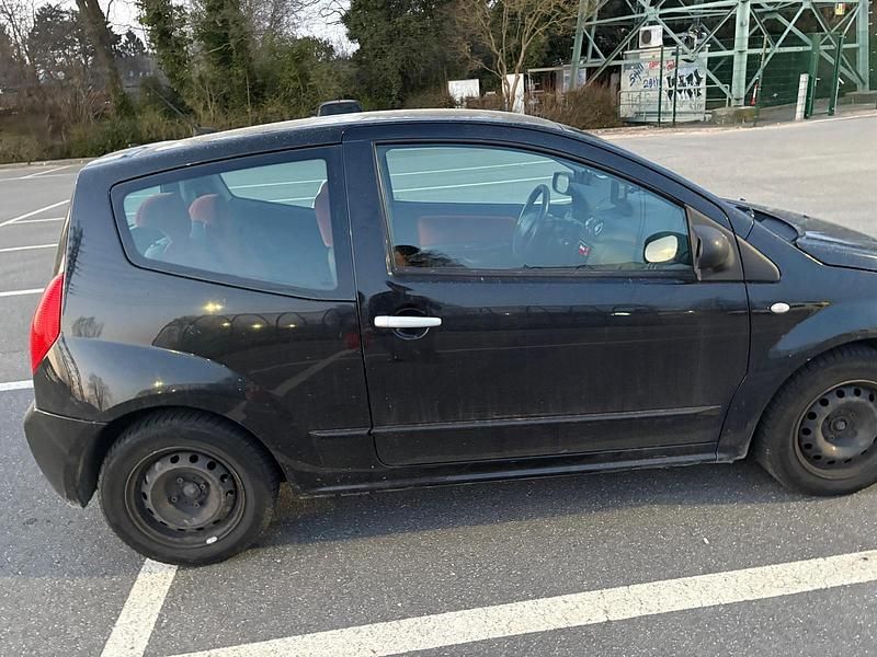 Gebraucht Citroën C2 60 PS (44 kW) 2005 Blau Kleinwagen