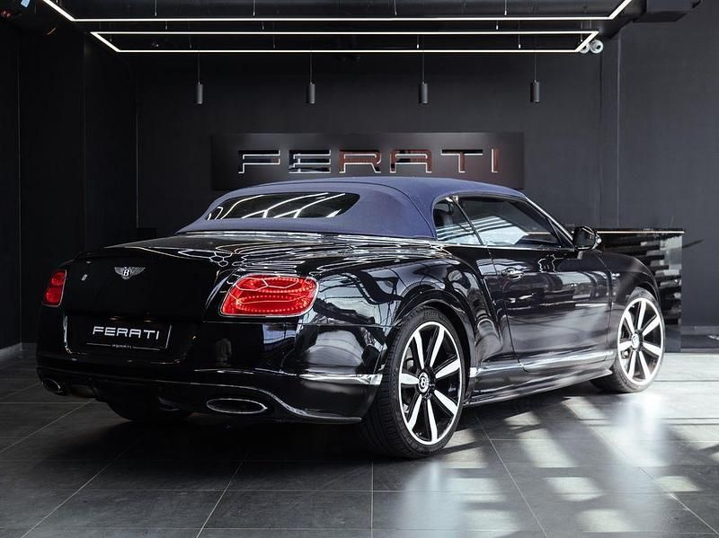 Gebraucht Bentley Continental GT Convertible Mulliner 625 PS (459 kW) 2013 Schwarz Cabrio