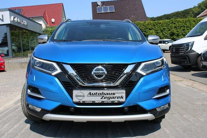 Gebraucht Nissan Qashqai N-Motion 159 PS (116 kW) 2019 Vivid blue/caspian blue SUV