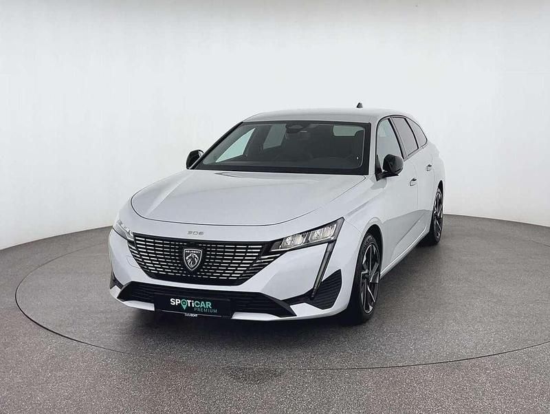 Weiß (metallic) Gebraucht 2024 Peugeot 308 Allure Kombi | 24.470 € (Superpreis) - Bild 1/4