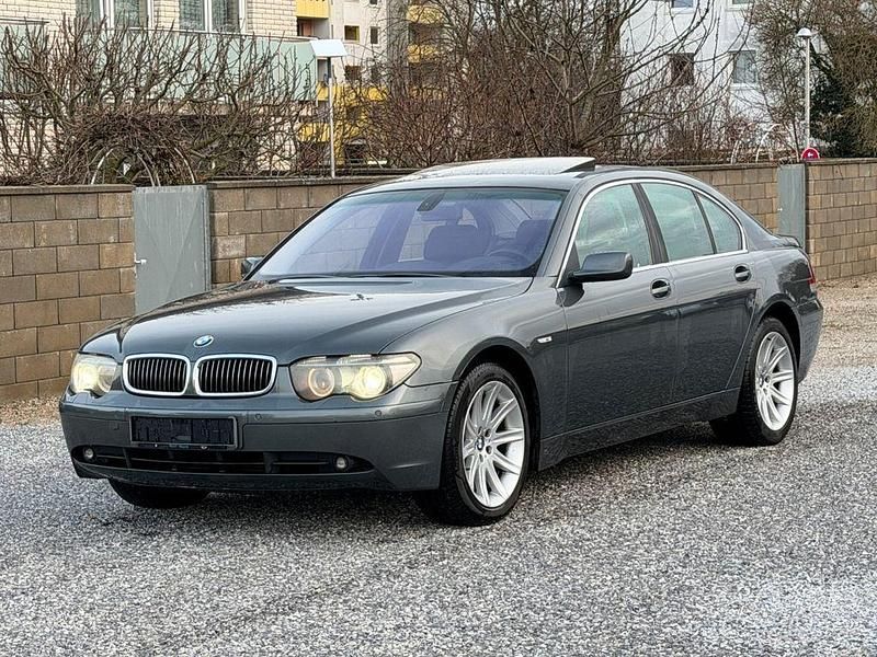 Gebraucht BMW 730 Sport Line 218 PS (160 kW) 2004 Grau Limousine