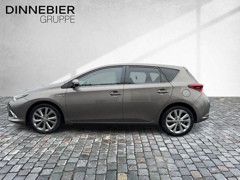 Gebraucht Toyota Auris Hybrid Executive 136 PS (100 kW) 2017 Gray metallic Limousine