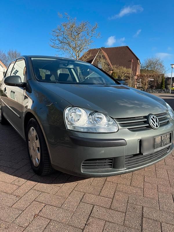 Gebraucht VW Golf IV 75 PS (55 kW) 2004 Grau Limousine