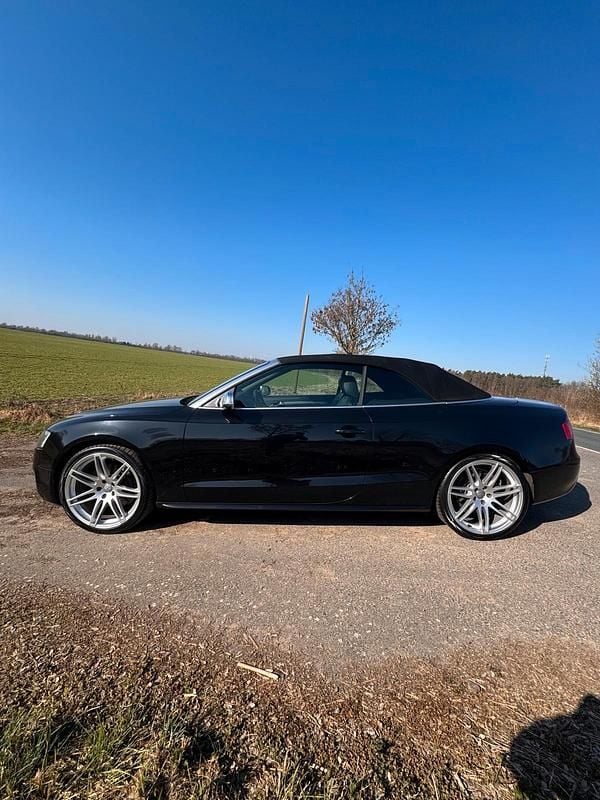 Second-hand Audi S5 333 CP (244 kW) 2010 Negru Coupe