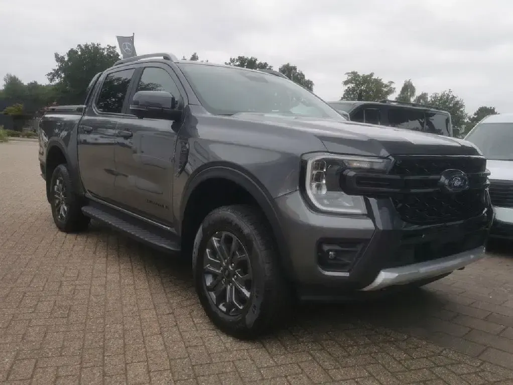 Neu Ford Ranger Wildtrack 205 PS (150 kW) 2026 Grau Pickup