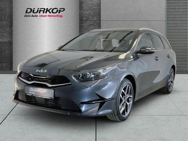 Grau Gebraucht 2022 Kia Ceed Sportswagon Spirit Kombi | 20.450 € (Guter Preis) - Bild 1/4