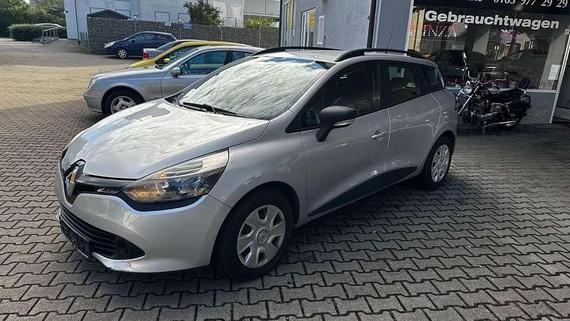 Silber Gebraucht 2015 Renault Clio GrandTour Expression Kombi | 4.499 € (Guter Preis) - Bild 1/4