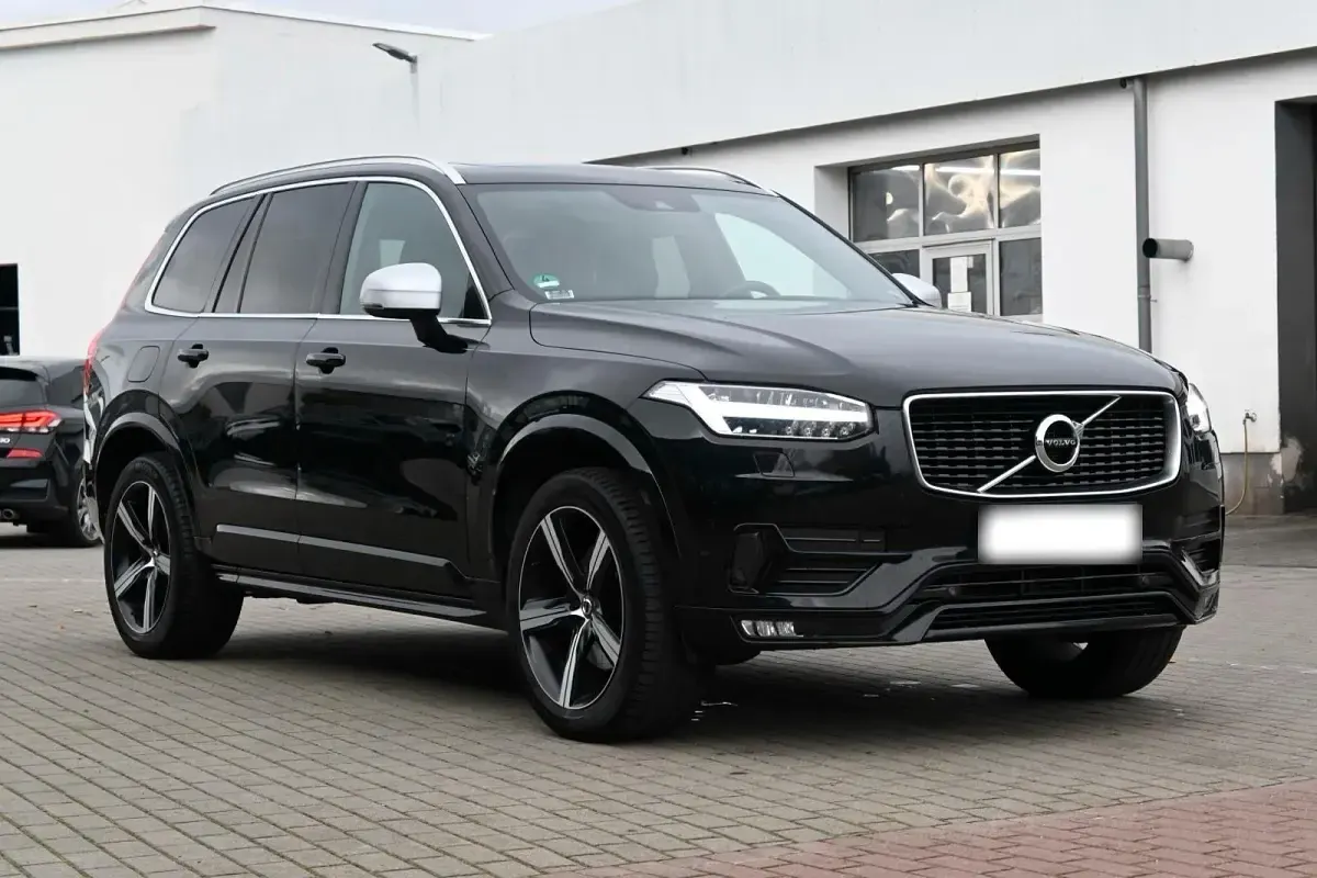 Gebraucht Volvo XC90 R-Design 235 PS (172 kW) 2019 Schwarz SUV