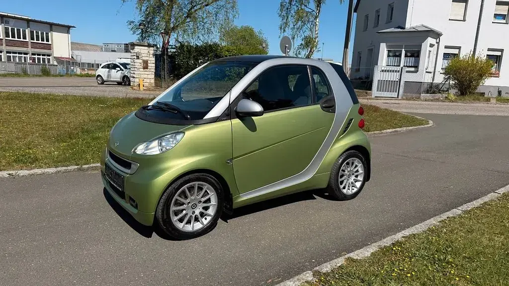 Gebraucht Smart ForTwo Coupé Passion 54 PS (39 kW) 2011 Grün Coupé
