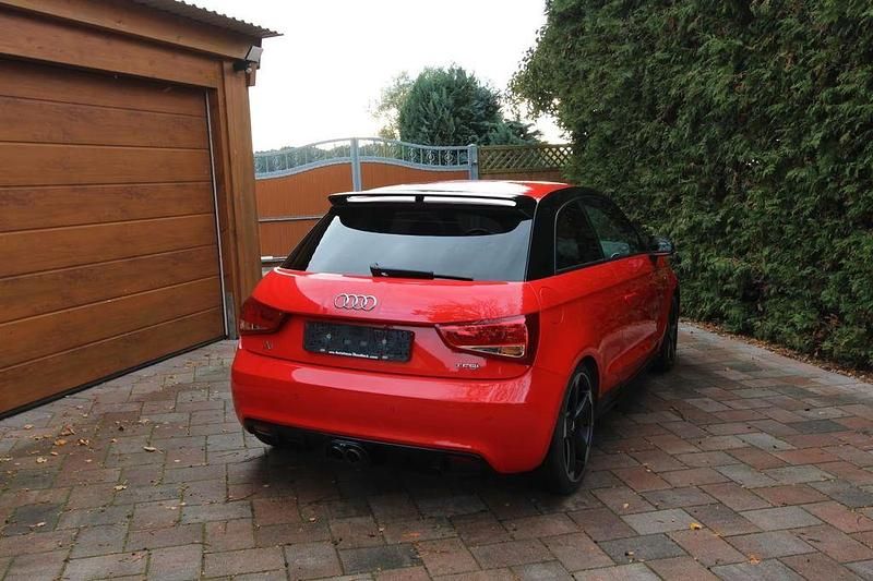 Gebraucht Audi A1 Ambition 185 PS (136 kW) 2013 Rot Kleinwagen