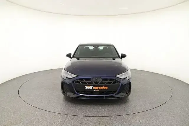 Gebraucht Audi A3 S-Line 116 PS (85 kW) 2025 Blau Limousine