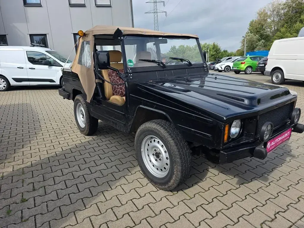 Usado VW Iltis 75 CV (55 kW) 1981 Negro SUV