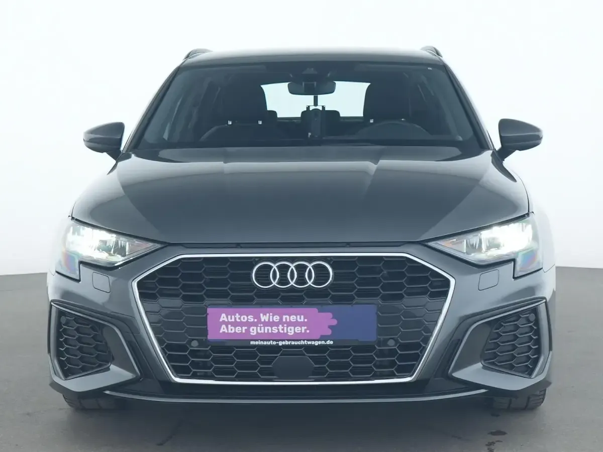Gebraucht Audi A3 S-Line 150 PS (110 kW) 2023 Daytonagrau perleffekt Limousine
