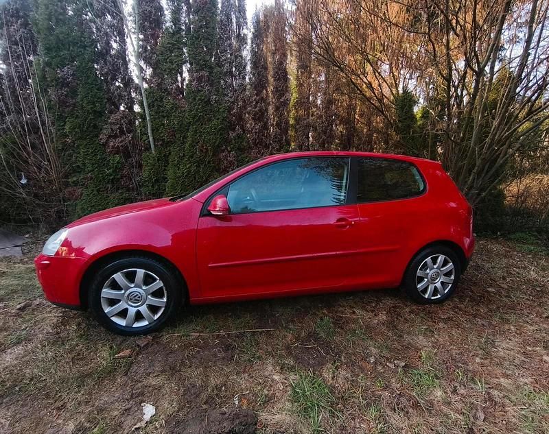 Gebraucht VW Golf 115 PS (84 kW) 2005 Rot Coupé