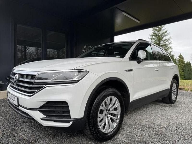 Gebraucht VW Touareg 231 PS (169 kW) 2019 Weiß SUV