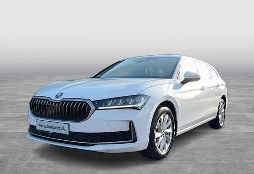 Neu Skoda Superb Selection 193 PS (141 kW) 2026 Weiß Kombi