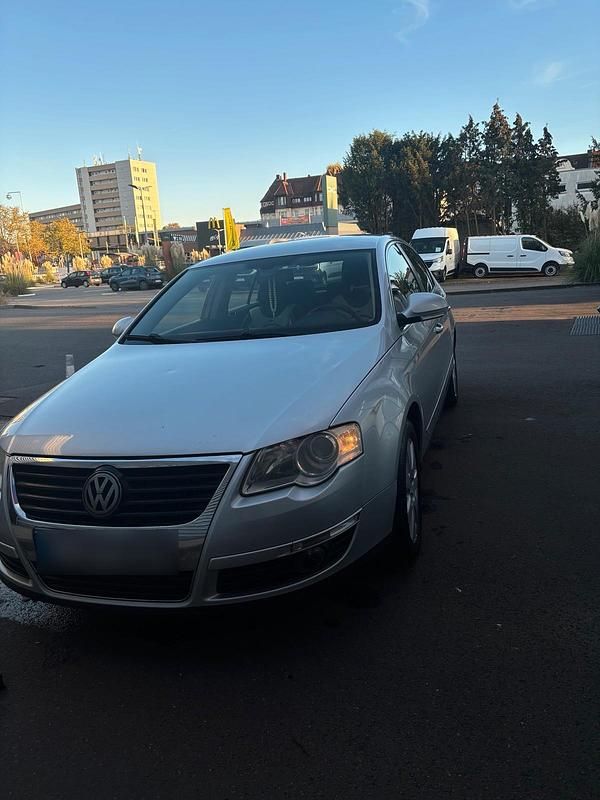 Gebraucht 2007 VW Passat Limousine | 3.900 € (Etwas zu teuer) - Bild 1/4