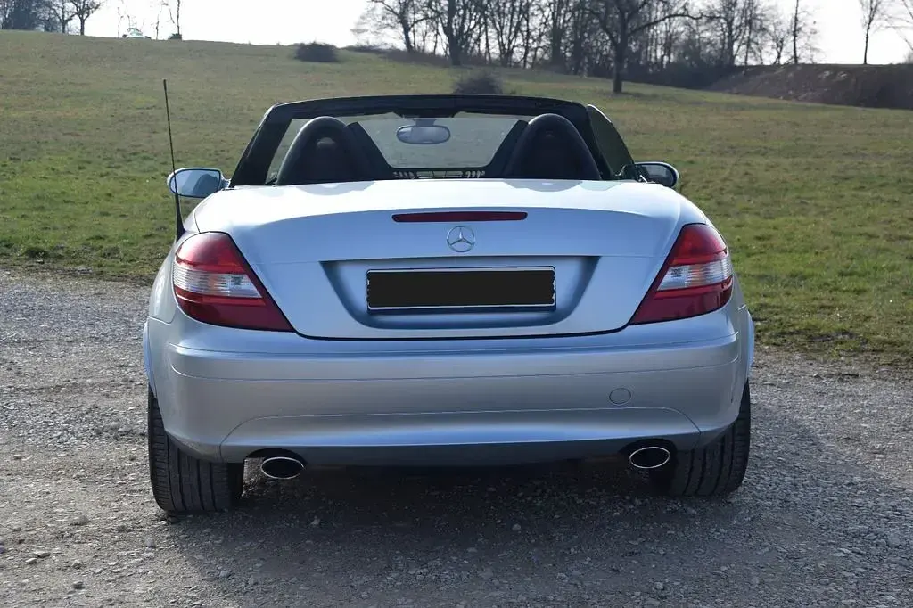Gebraucht Mercedes SLK350 272 PS (200 kW) 2007 Silber Cabrio