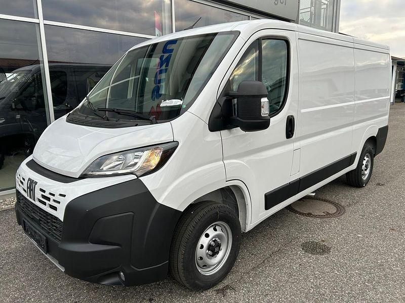 Neu Fiat Ducato 120 PS (88 kW) 2025 Colore esterno weiss pa... Van