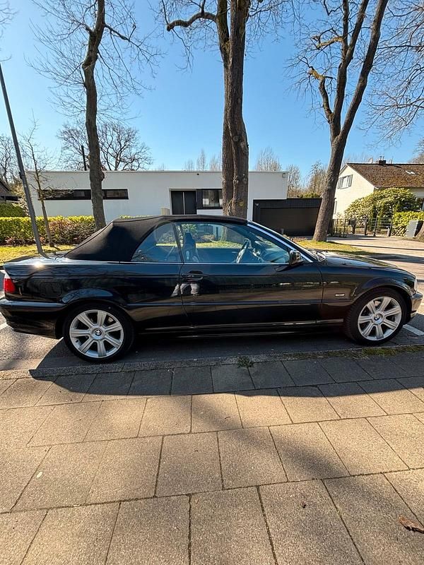 Gebraucht BMW 330 231 PS (169 kW) 2002 Schwarz Cabrio