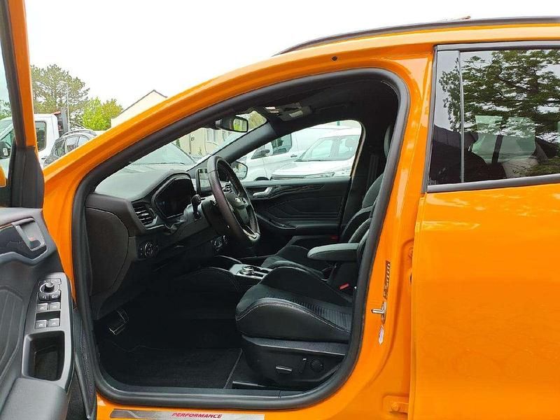 Gebraucht Ford Focus ST 280 PS (205 kW) 2021 Orange Kombi