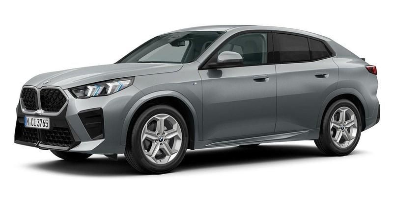 Grau Gebraucht 2024 BMW X2 Luxury Line SUV | 43.336 € (Guter Preis) - Bild 1/4
