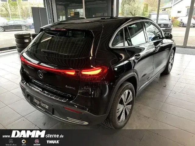 Gebraucht Mercedes EQA350 Progressive 214 kW (292 PS) 2024 Kosmosschwarz SUV