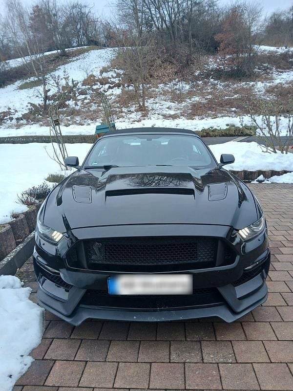 Second-hand Ford Mustang 309 CP (227 kW) 2015 Negru Cabrio