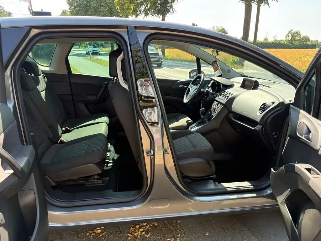 Gebraucht Opel Meriva drive 140 PS (102 kW) 2016 Grau Van / Kleinbus