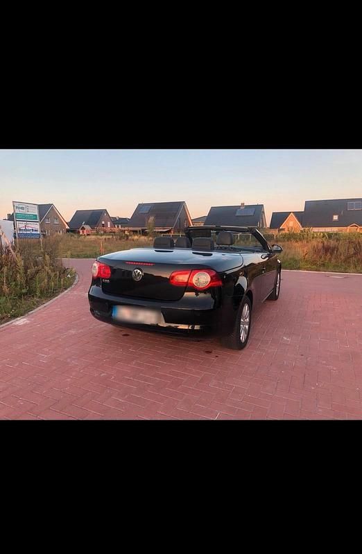 Usado VW Eos 140 HP (102 kW) 2008 Preto Cabrios